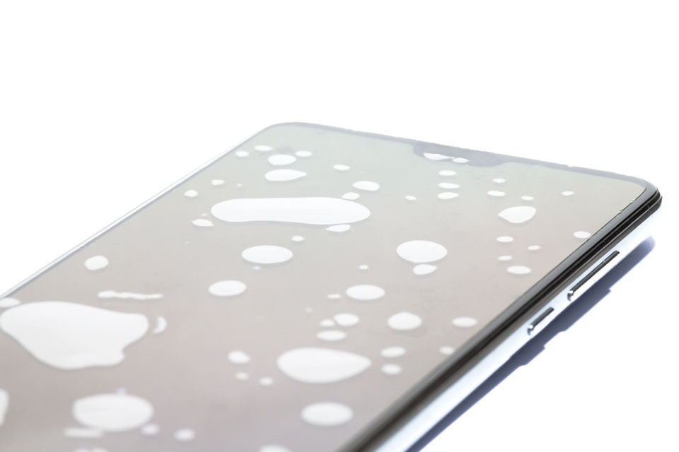 air bubbles under screen protector