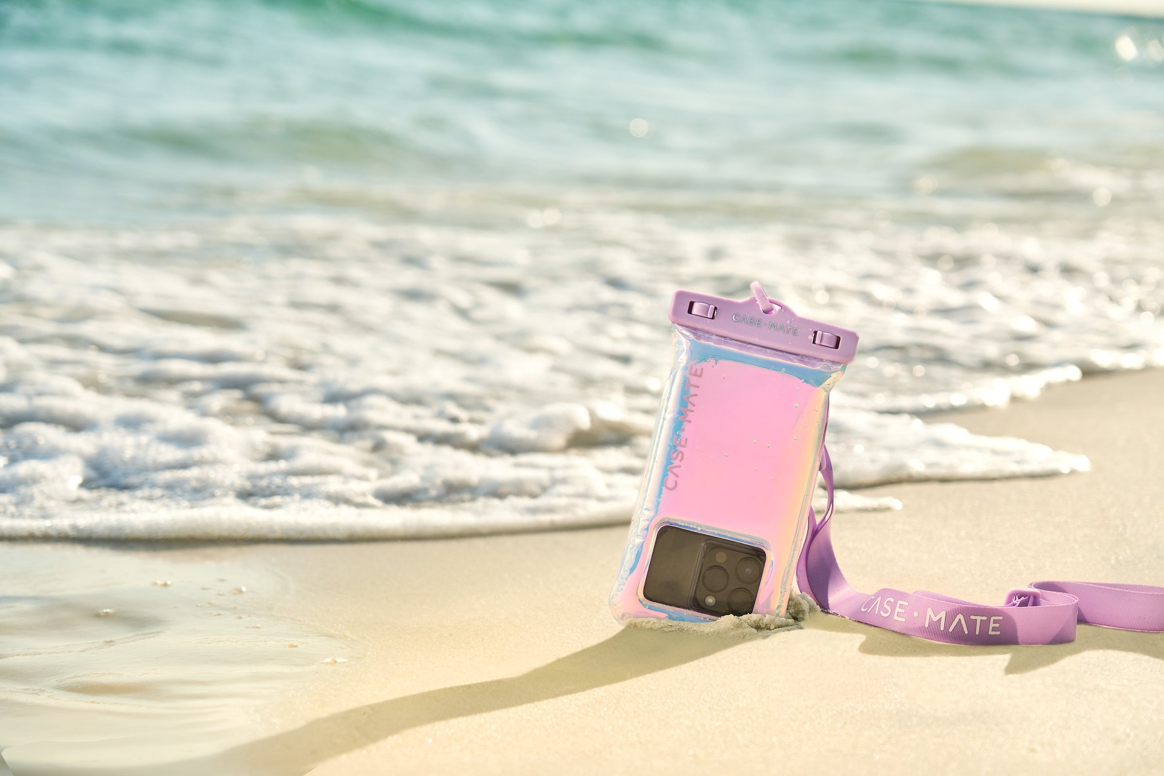 How To Protect Your Phone With A Waterproof Floating Pouch