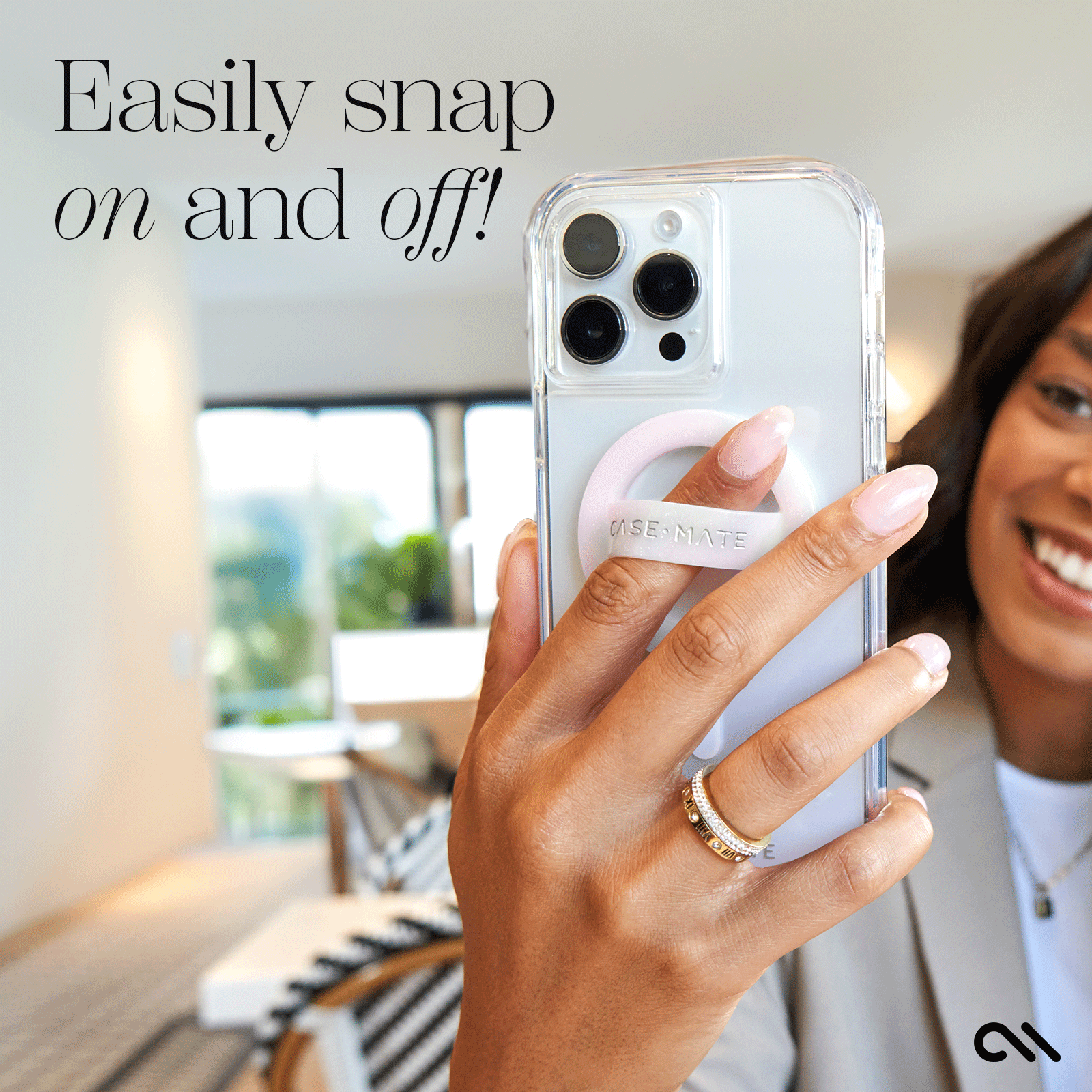 EASILY SNAP ON AND OFF!