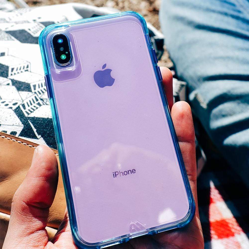 Purple neon case at the beach. color::Purple Neon