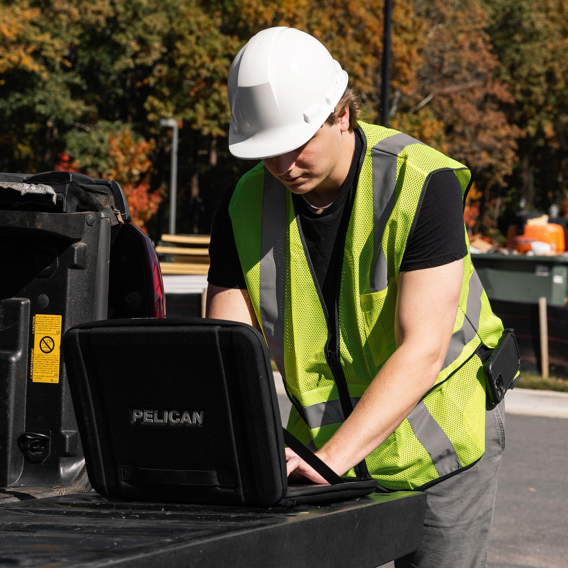 Pelican Adventurer Laptop Sleeve 16.2"