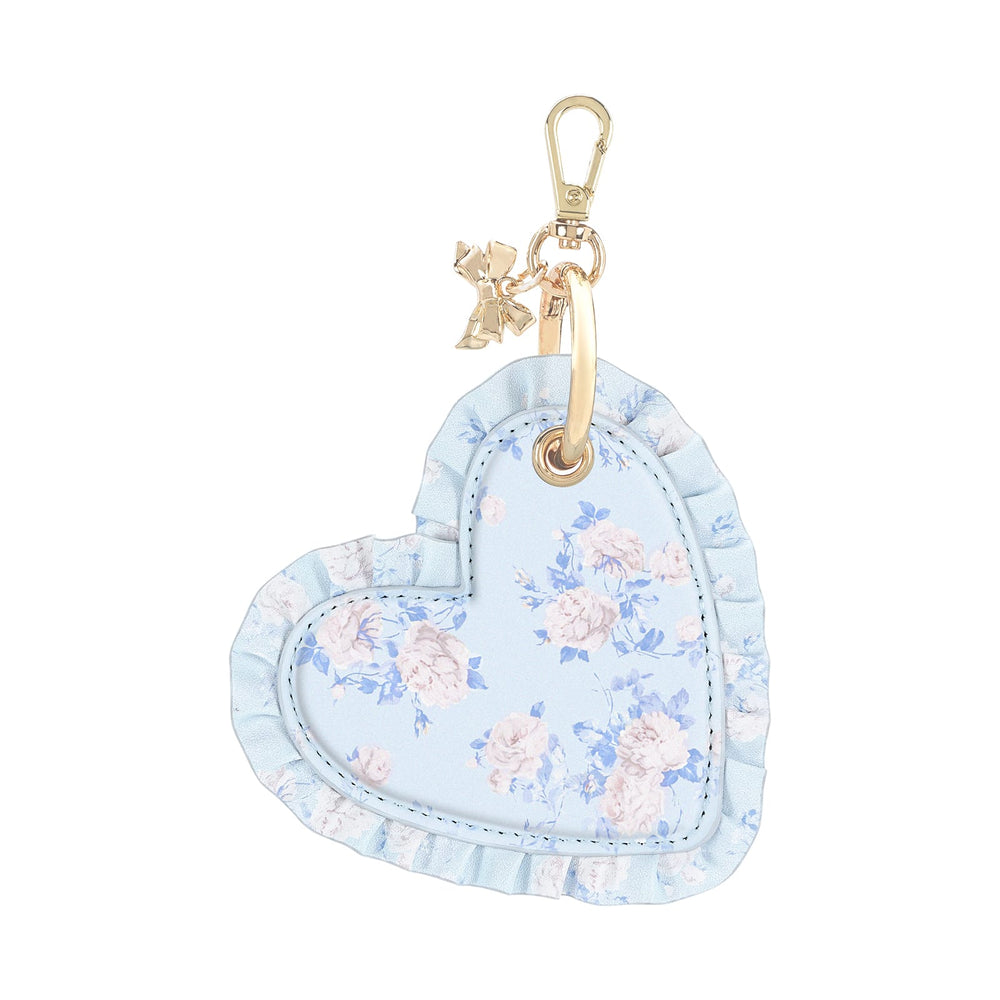 Heart-shaped floral keychain with a gold clasp on a white background
#color_everblooming rosettes