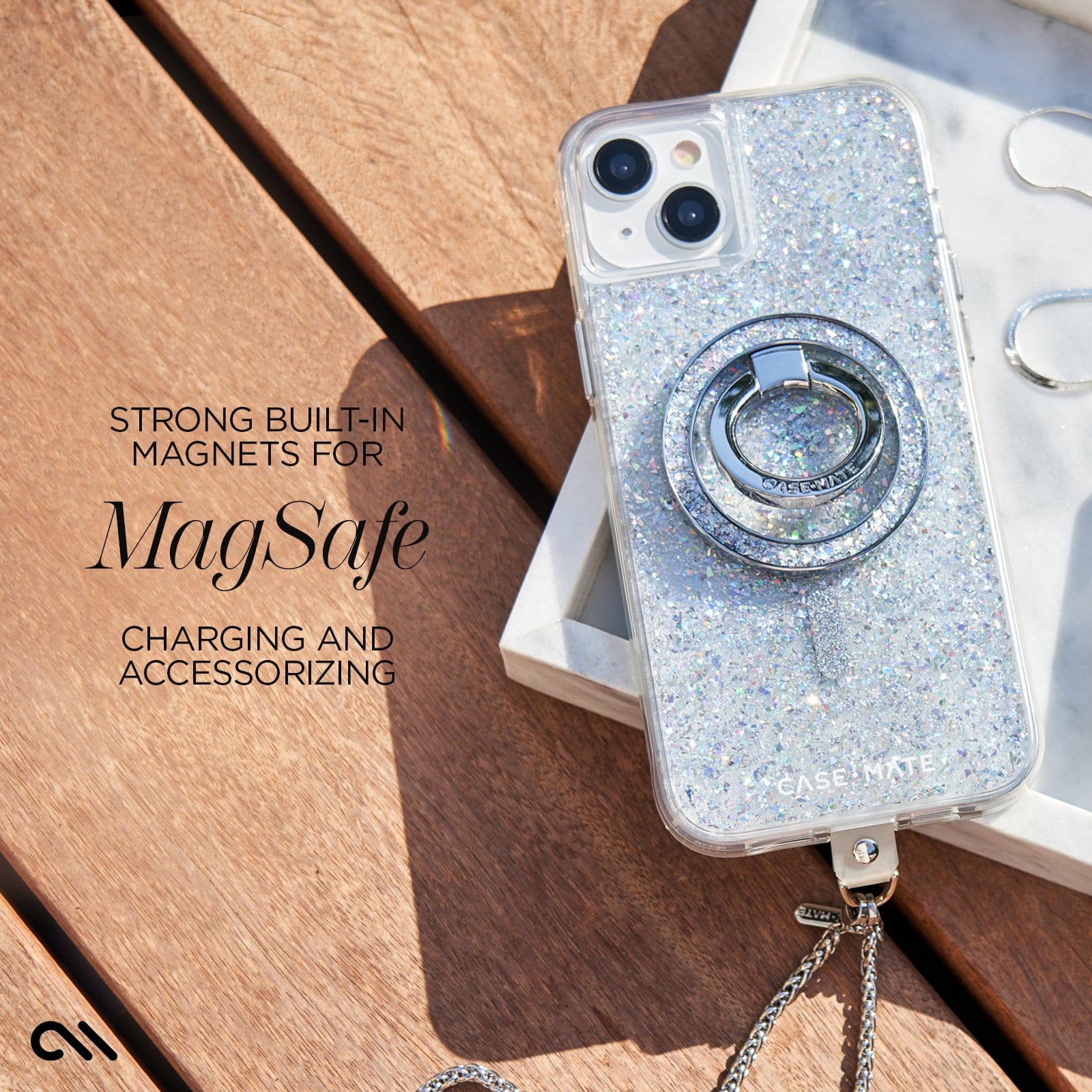 STRONG BUILT-IN MAGNETS FOR MAGSAFE CHARGING AND ACCESORIZING