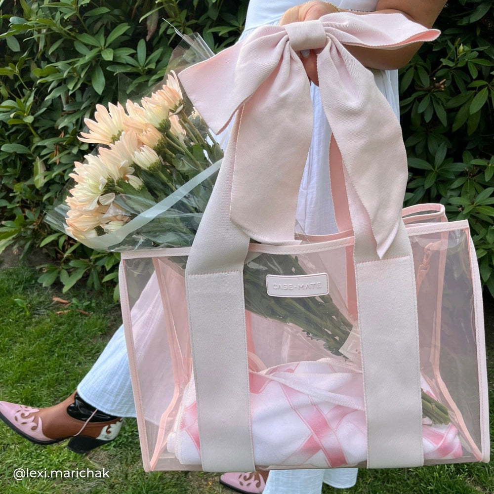 @lexi.marichak image of pink bow tote with flowers in it. #color_ballet pink bow