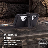 Integrated Stand Prop it Up for calls and directions while on the job
#color_voyager clear/black
