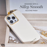 DESIGNED WITH A SILKY SMOOTH SILICONE FINISH