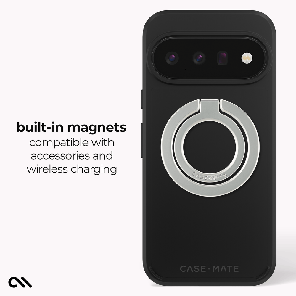 Built-in magnets compatible with accessories and wireless charging
