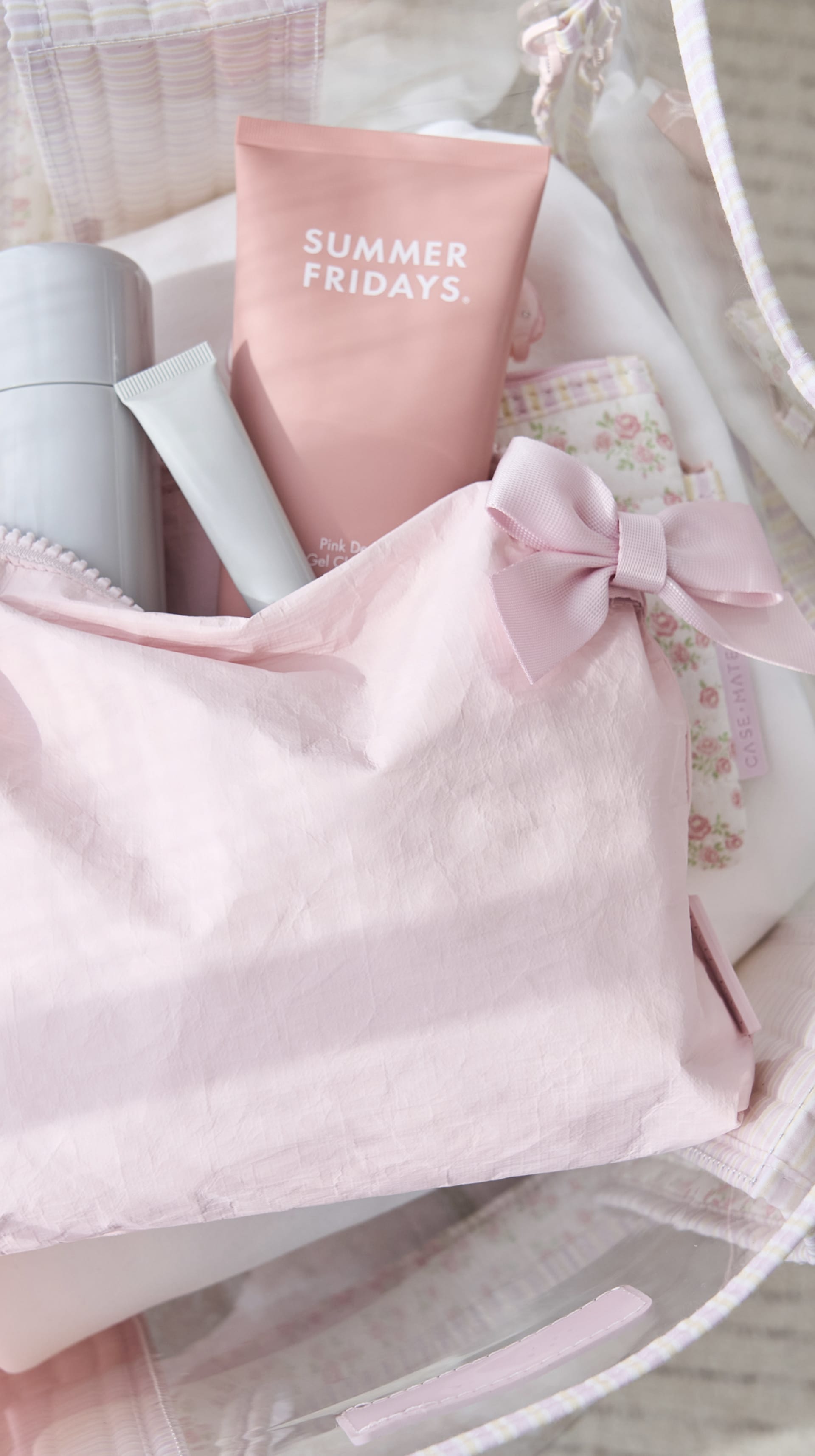 Waterproof Makeup Bag: Bow Beach Zip Pouch & Travel Bag | Case-Mate