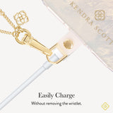 Easily Charge, without removing the wristlet
#color_emilie filigree rose quartz