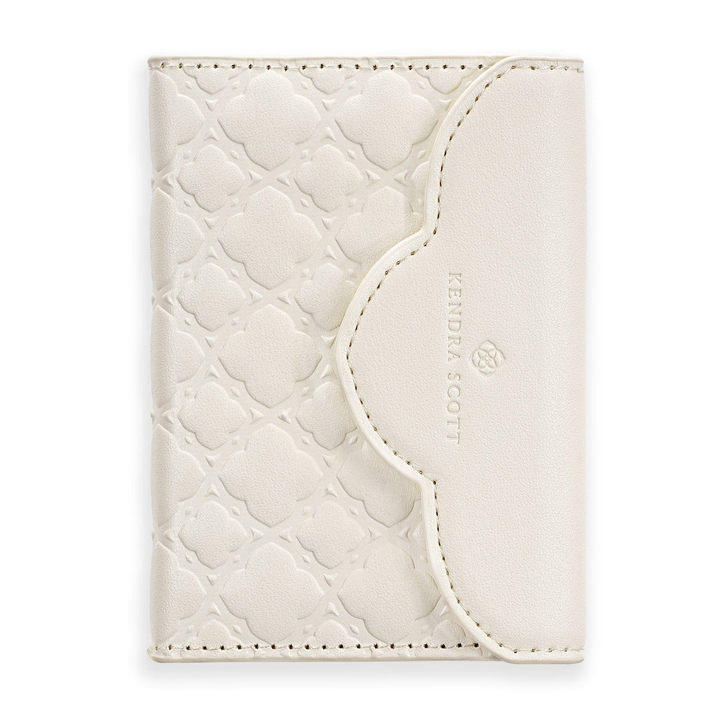Kendra Scott Trifold MagSafe Wallet