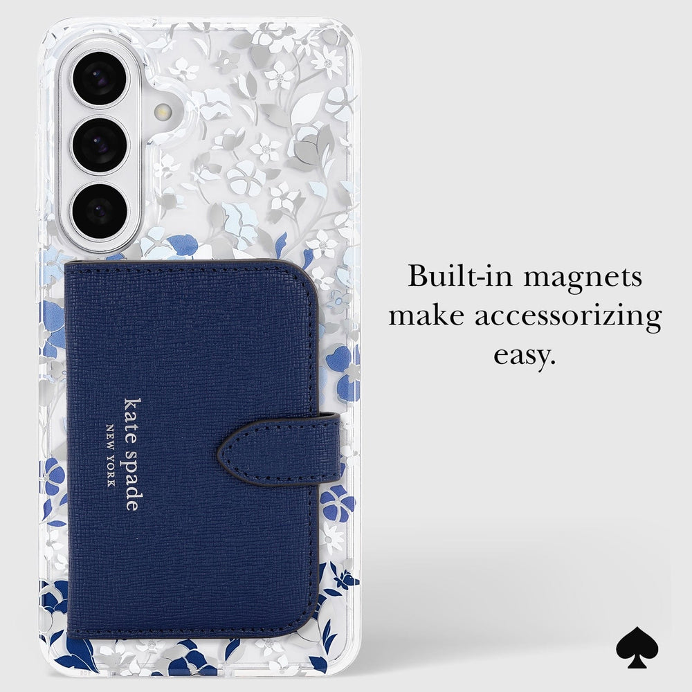 Built-in magnets make accessorizing easy