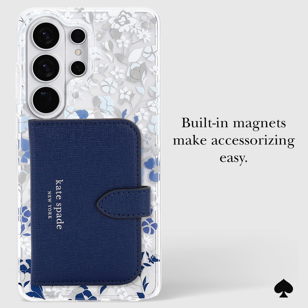 Built-in magnets make accessorizing easy