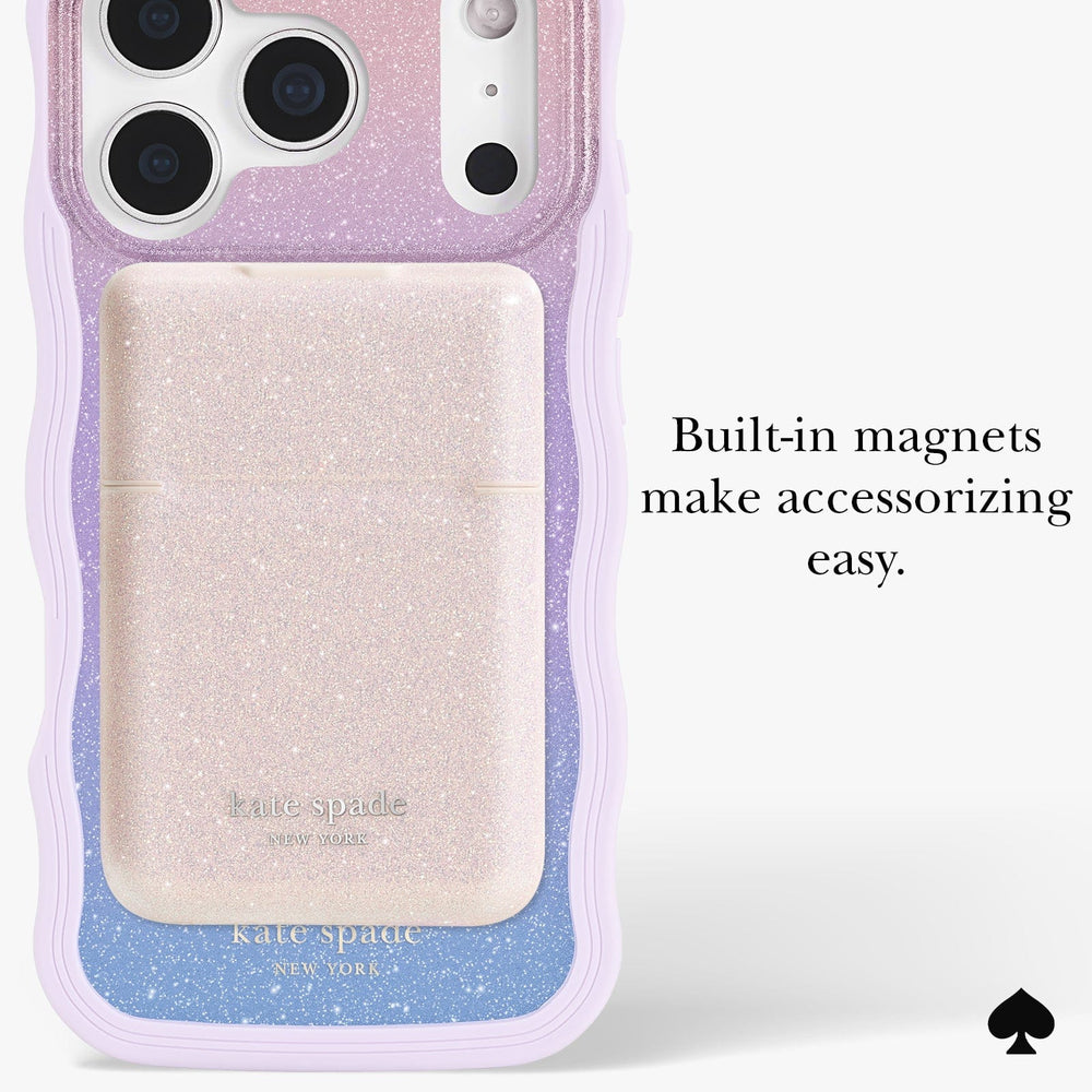 Built-in magnets make accessorizing easy.