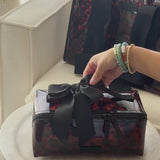 A video showing the cosmetic bag being packed and what all can fit inside
#color_tortoiseshell 