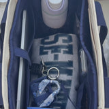 A video showcasing the navy tote organizer
#color_oxford navy