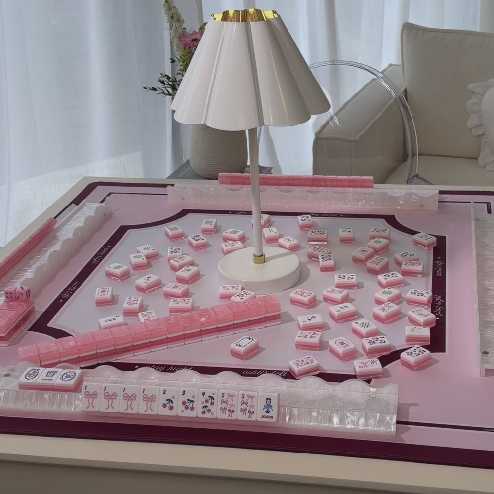 A video showing the mahjong mat along with the racks and tiles
#color_classic ballet pink